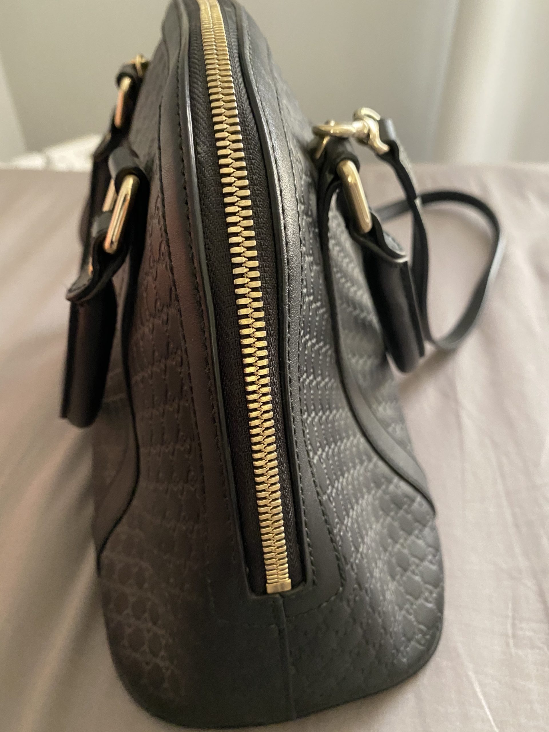 Pre Owned Gucci handbag - The Luxury Flavor