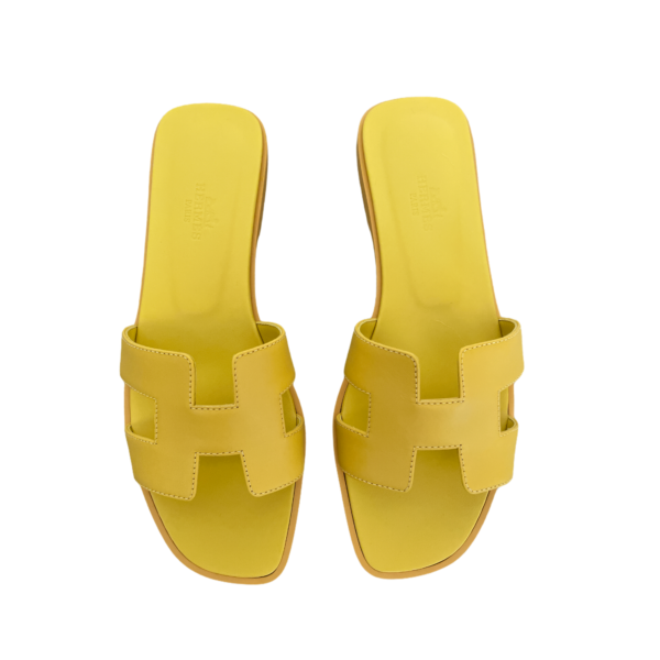 Pre Loved / Pre Owned Luxury Hermes Yellow Oran Sandals