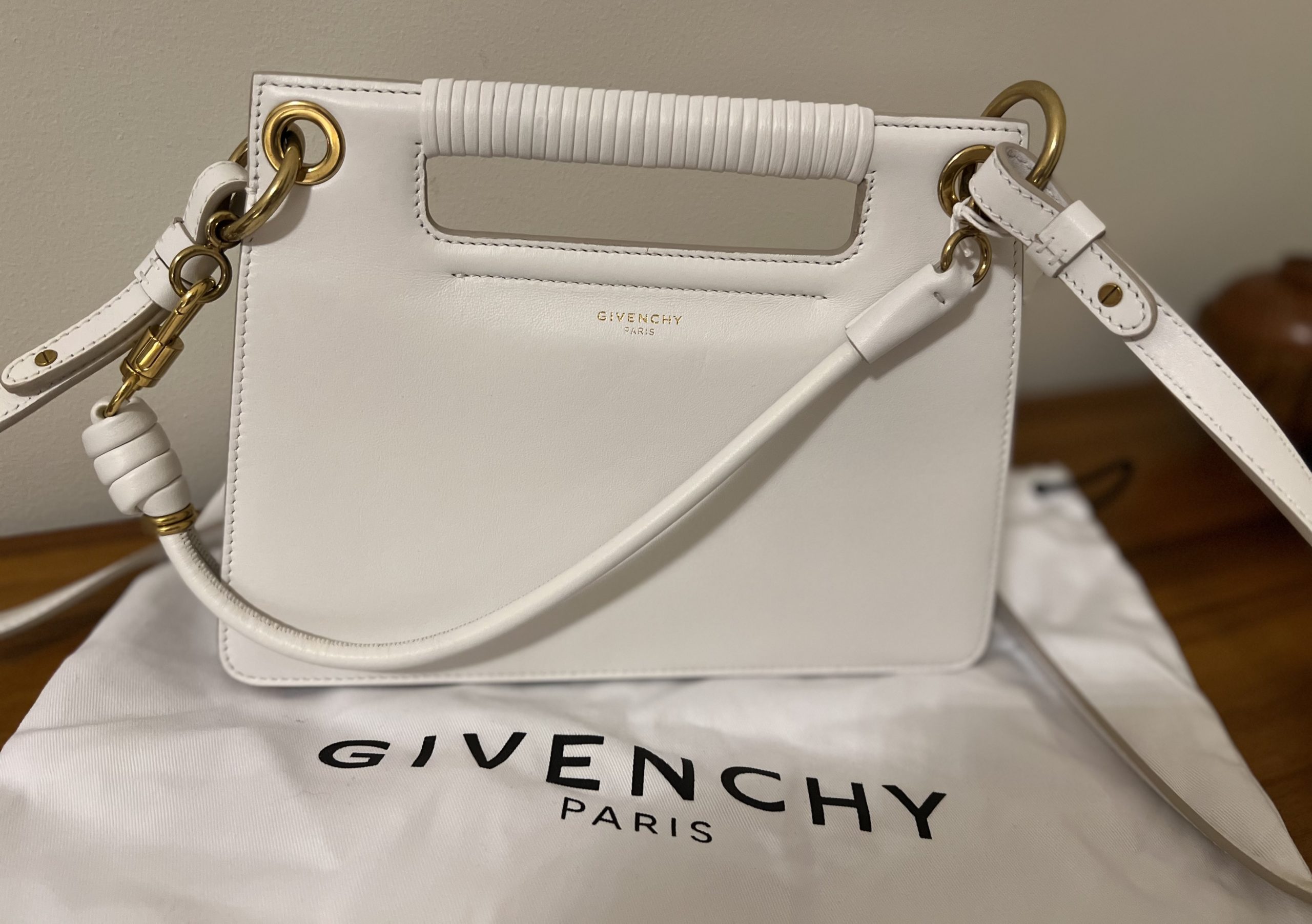 Givenchy Snow White Small Bag | The Luxury Flavor