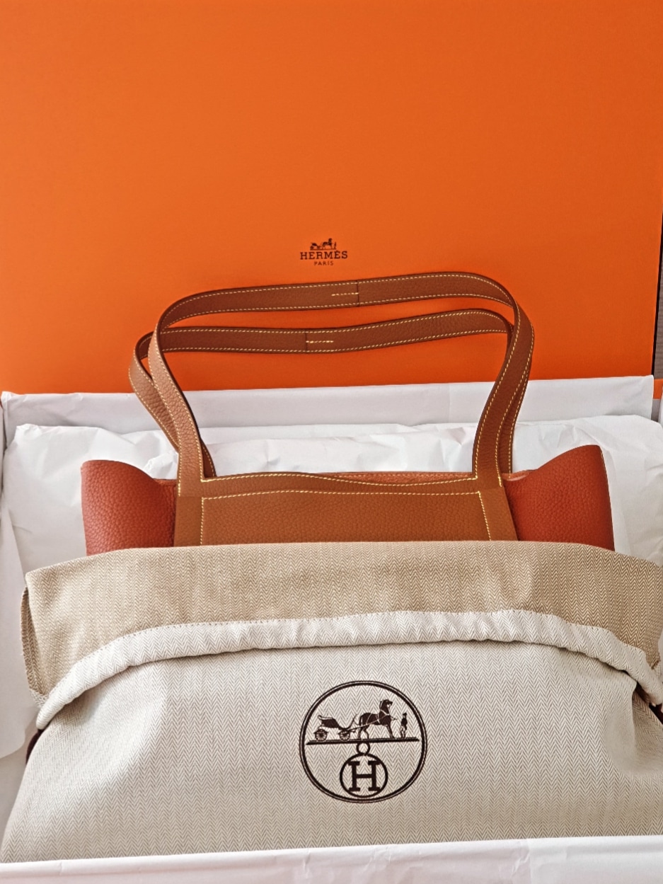Hermes Gold Cabasellier 46 bag - The Luxury Flavor