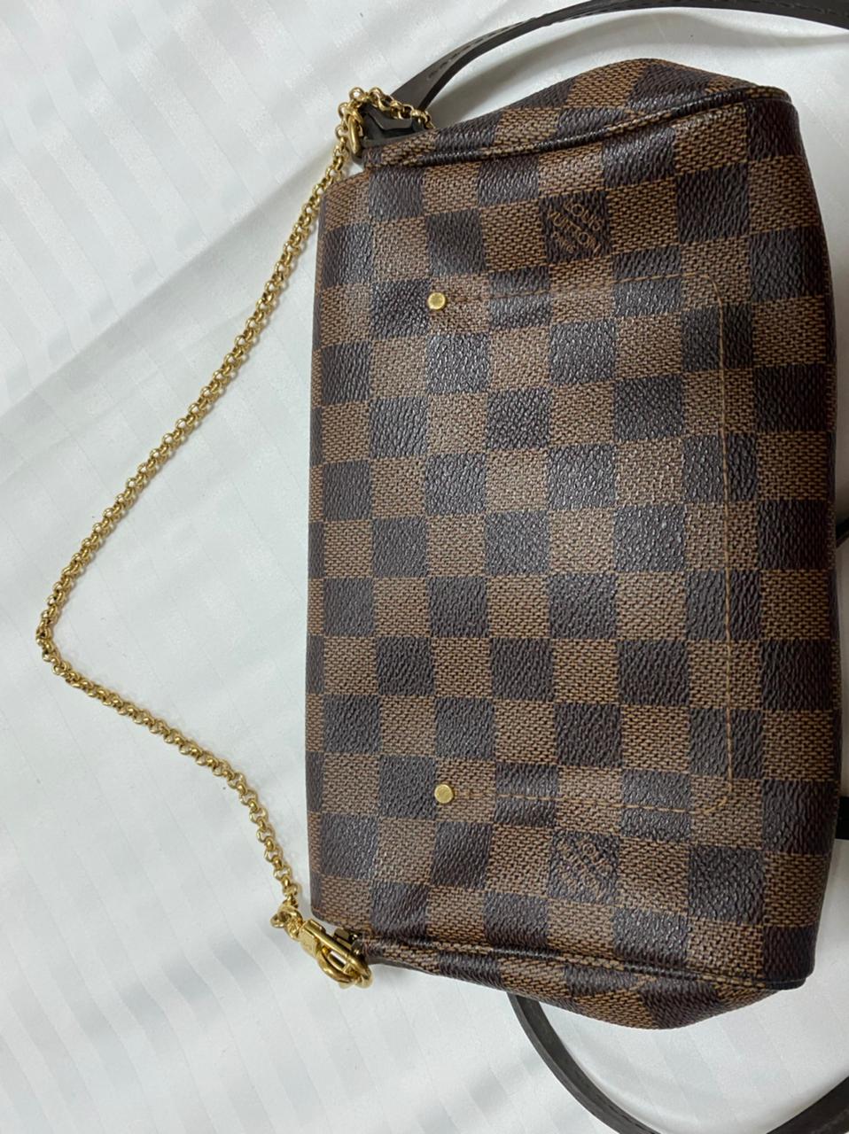 Louis Vuitton Damier Ebene Favorite PM Shoulder Bag (SHF-23449