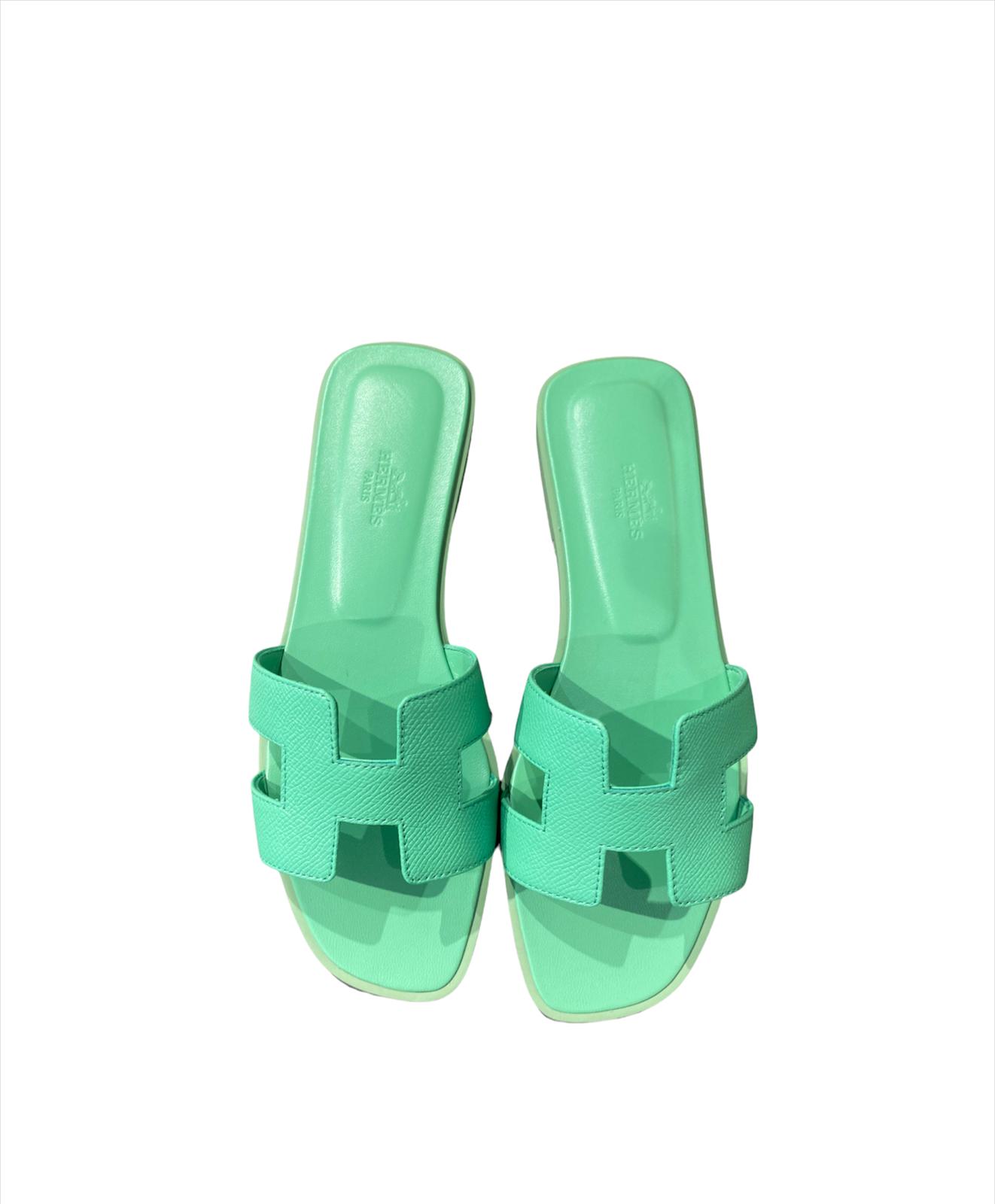 Hermes Oran Pomme Green Sandals Size 38 EU - The Luxury Flavor
