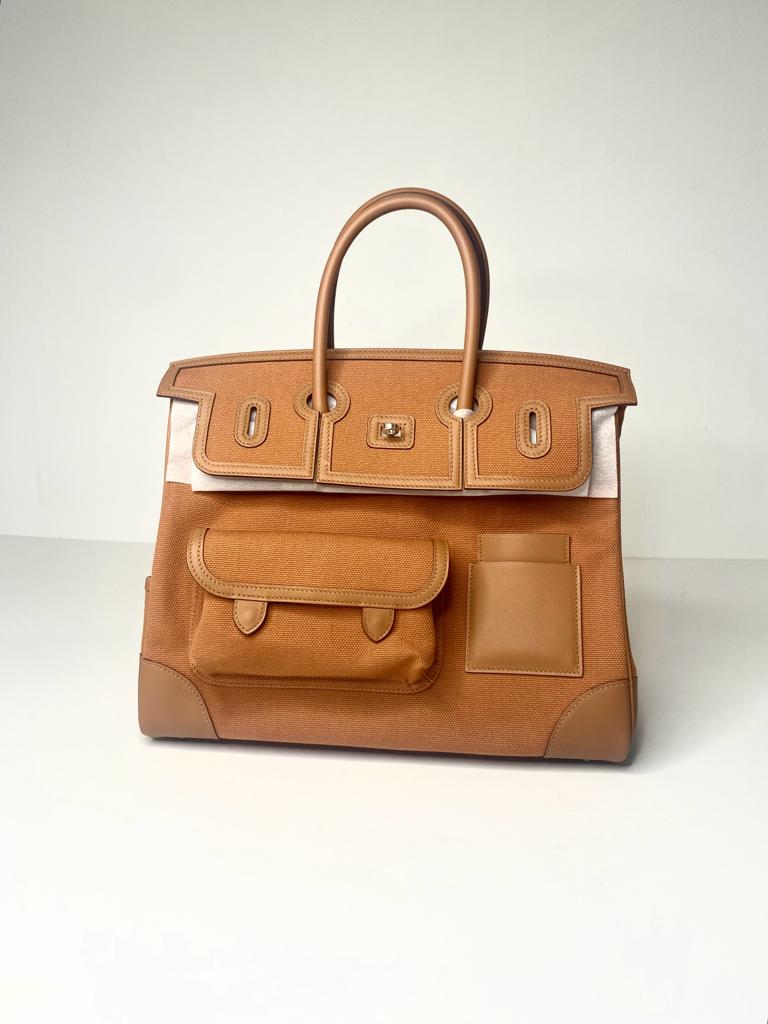 Birkin 35 Cargo Gold, silver hardware. - The Luxury Flavor