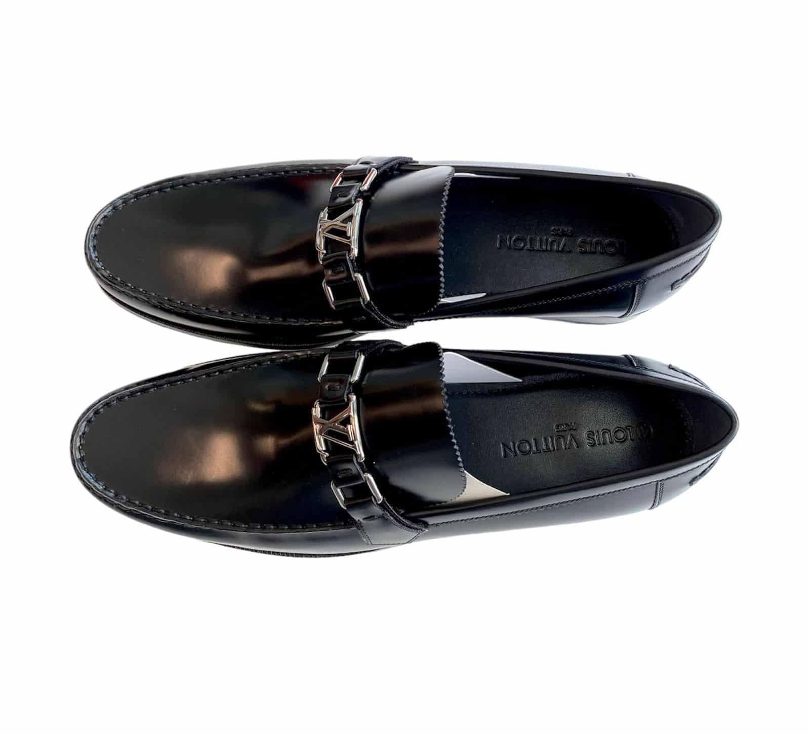 Louis Vuitton® Major Loafer Black. Size 07.0 in 2023  Louis vuitton loafers,  Louis vuitton shoes, Loafers black