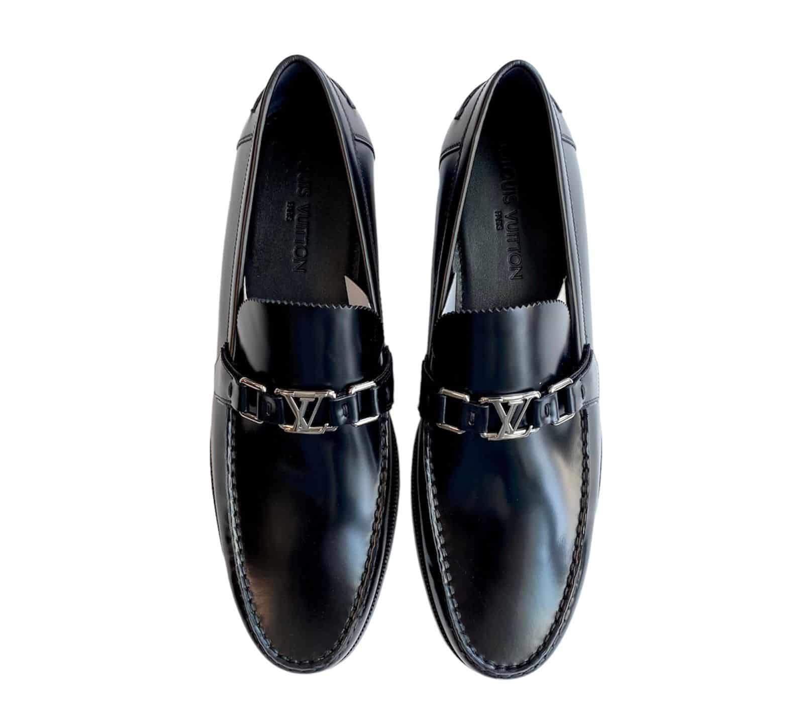 Louis Vuitton Men's Black Glazed Calf Leather Major Loafer