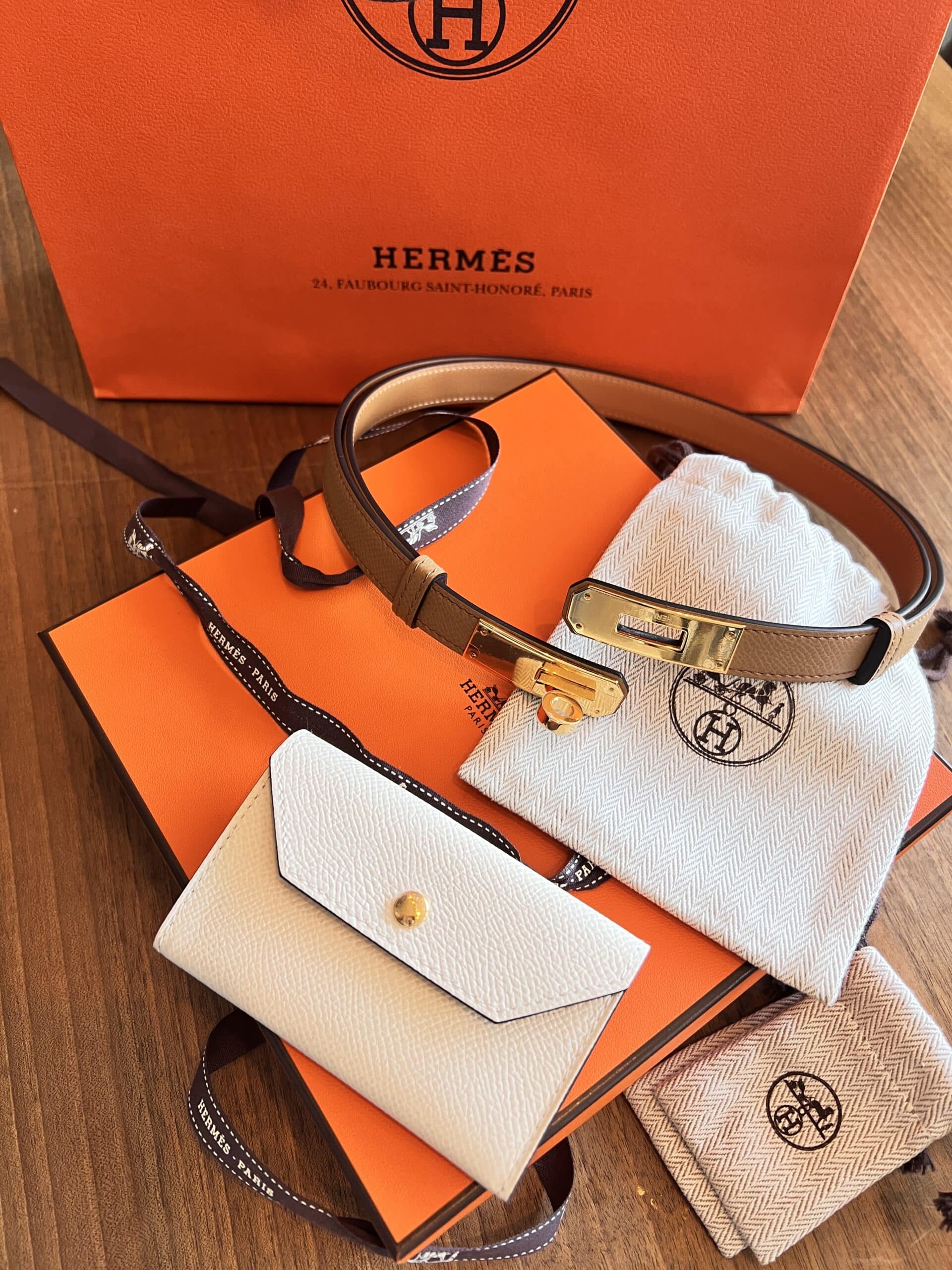 Hermes Kelly Belt Gold RGHW RJC2588 – LuxuryPromise