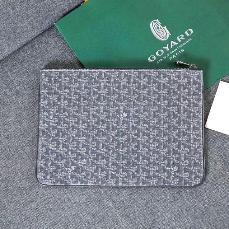 Goyard pouch size mm Grey - The Luxury Flavor